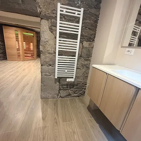 Levoasi 7 - Garden, Jacuzzi&sauna Escape *