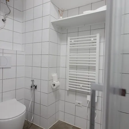 Apartment Levoasi 7 - Garden, Jacuzzi And Sauna Escape Levo